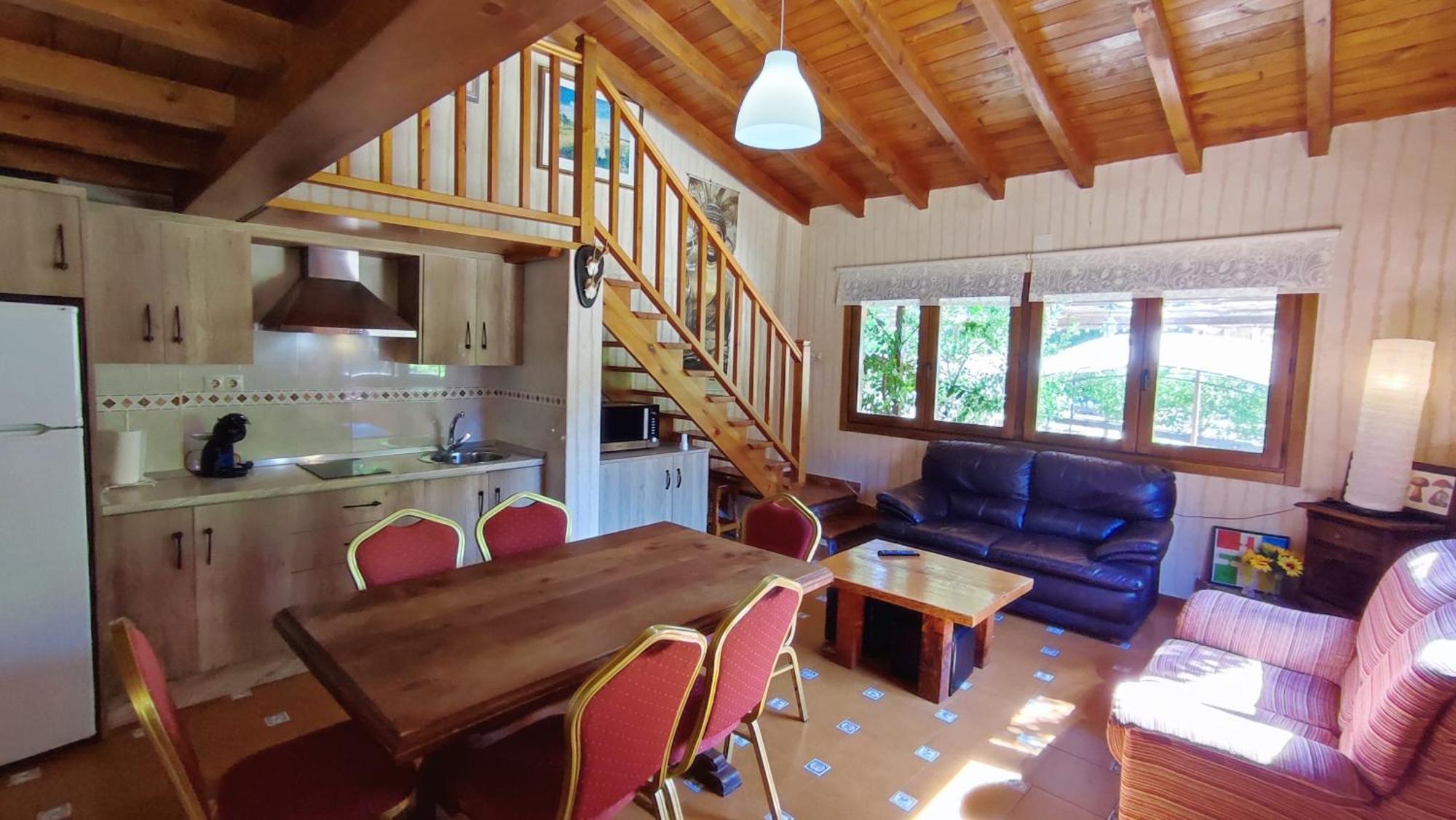 Casa Esmeralda en ZAFIRO LAGUNAZO Parque Natural Rio Mundo Riopar Riópar Exterior foto